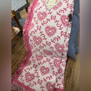 Pink Heart Patterned Throw Blanket